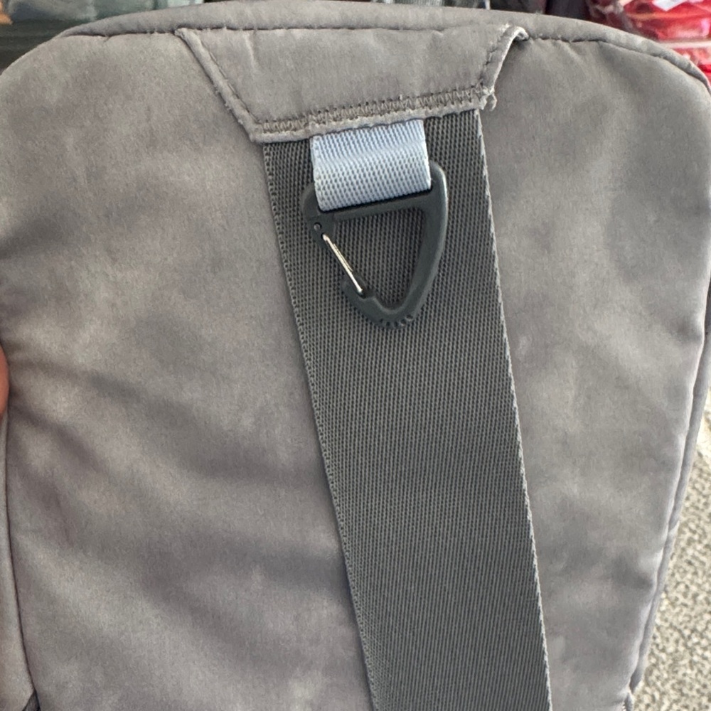 Adidas Sling Backpack⭐️ - Picture 4 of 4